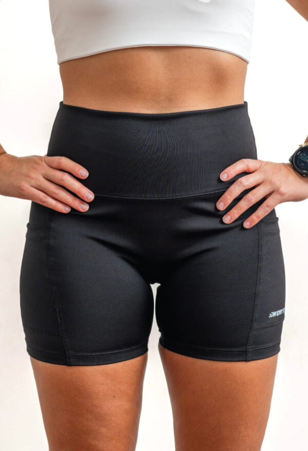 Short Power Black